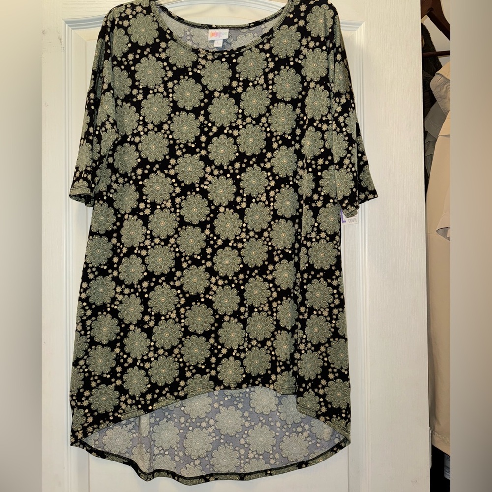 NWT LuLaRoe Irma Size Large